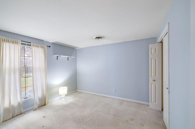 4203 Oakgrove Drive, Valparaiso, IN 46383