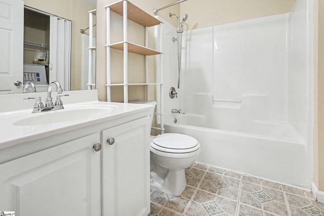 403 Crescentwood Court, Taylors, SC 29687