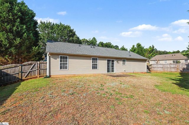 403 Crescentwood Court, Taylors, SC 29687