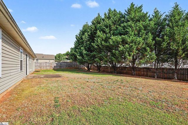 403 Crescentwood Court, Taylors, SC 29687