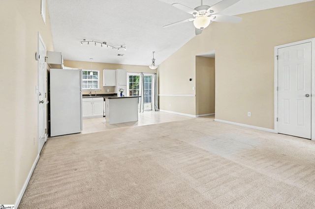 403 Crescentwood Court, Taylors, SC 29687