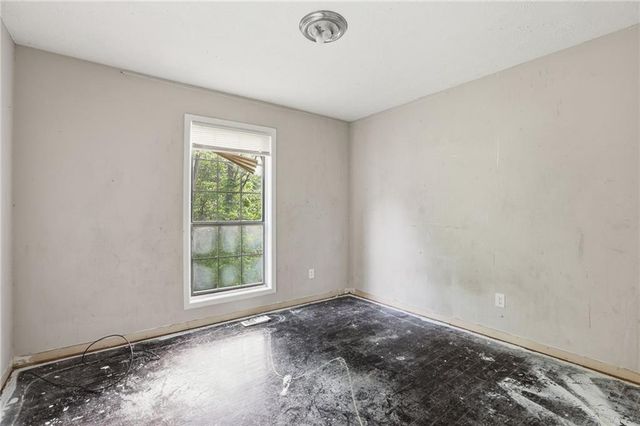1648 Olde Oak Drive, Lithia Springs, GA 30122