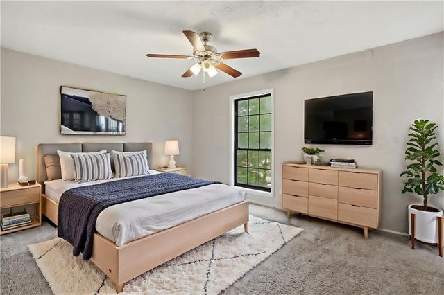 1648 Olde Oak Drive, Lithia Springs, GA 30122