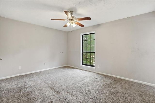 1648 Olde Oak Drive, Lithia Springs, GA 30122