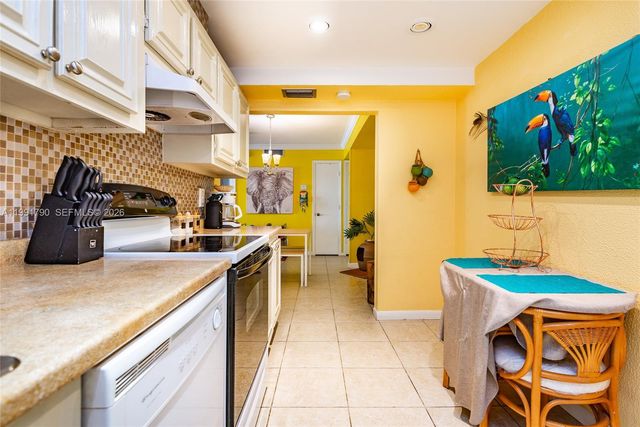 1428 SE 4th Avenue 240, Deerfield Beach, FL 33441