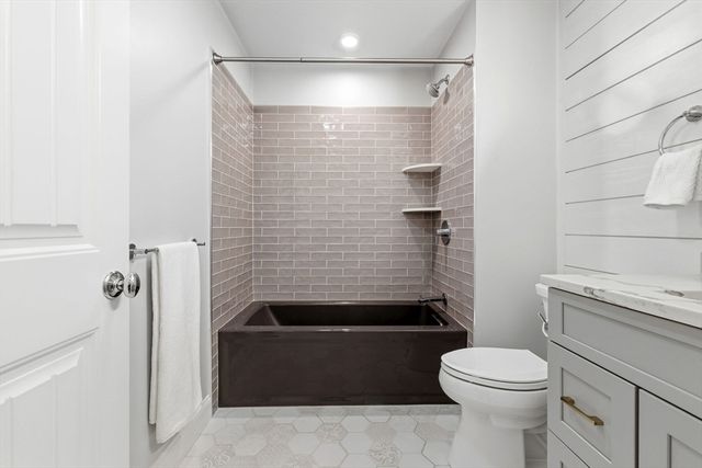 150-156 Athens St 2, Boston, MA 02127