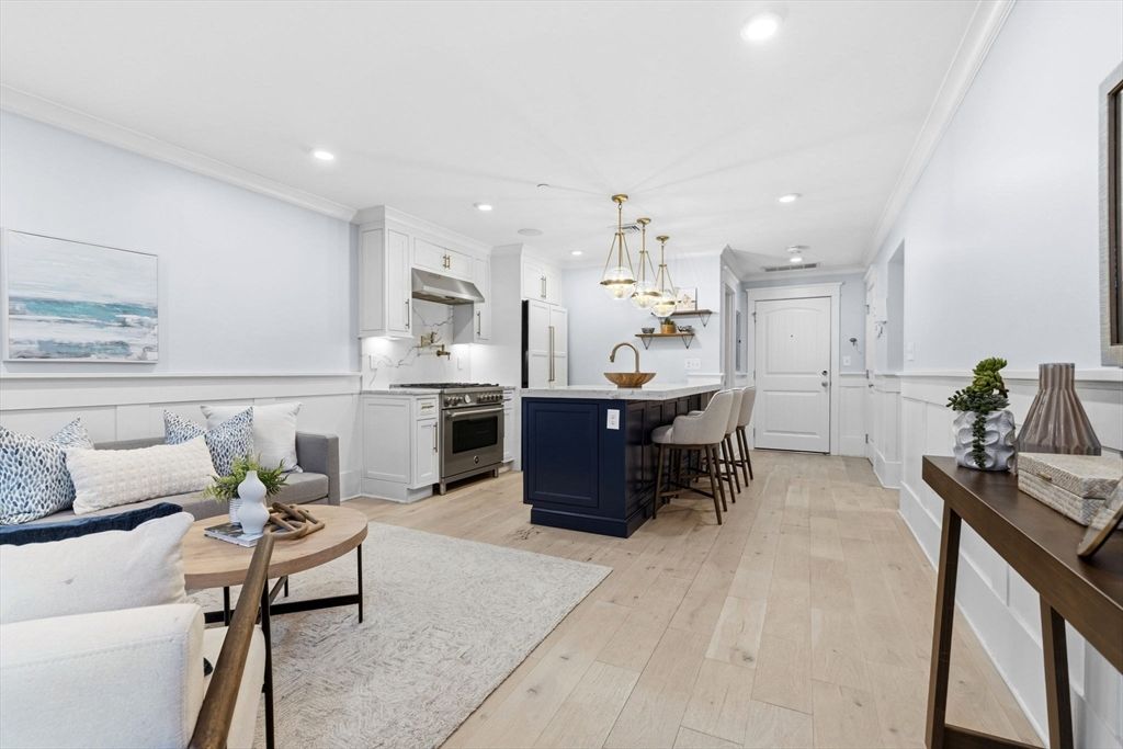 150-156 Athens St 2, Boston, MA 02127