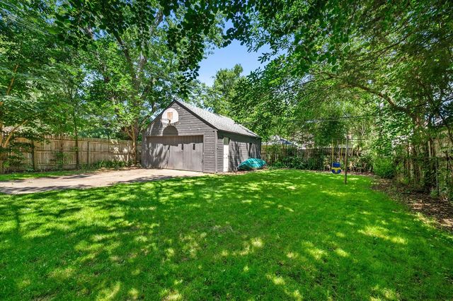 1666 Pearson Street, Ferndale, MI 48220