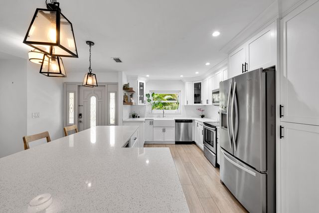 20924 N Springs Terrace, Boca Raton, FL 33428