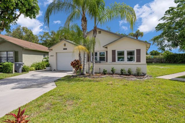 20924 N Springs Terrace, Boca Raton, FL 33428