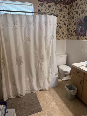 307 W Martin Dr, Wynne, AR 72396