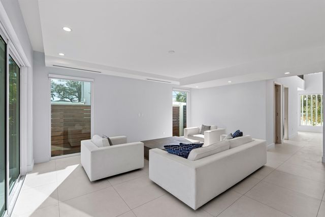 605 SW 12th Street, Fort Lauderdale, FL 33312