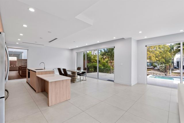 605 SW 12th Street, Fort Lauderdale, FL 33312