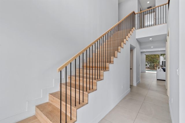 605 SW 12th Street, Fort Lauderdale, FL 33312