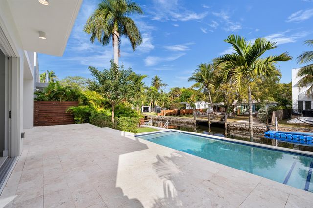 605 SW 12th Street, Fort Lauderdale, FL 33312