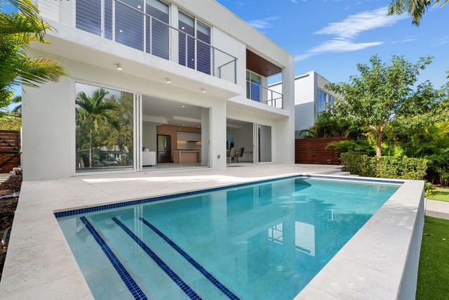 605 SW 12th Street, Fort Lauderdale, FL 33312