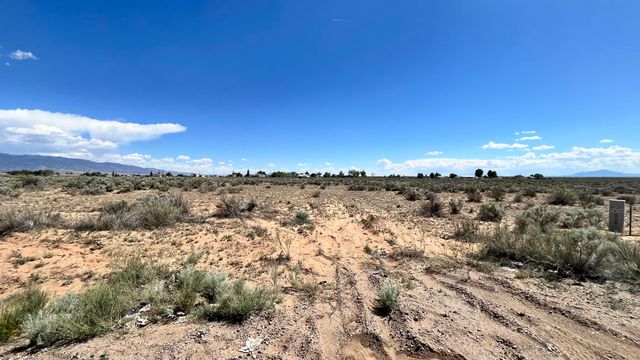 BLOCK 3 TRACT: 12 UNIT 6, Los Lunas, NM 87031