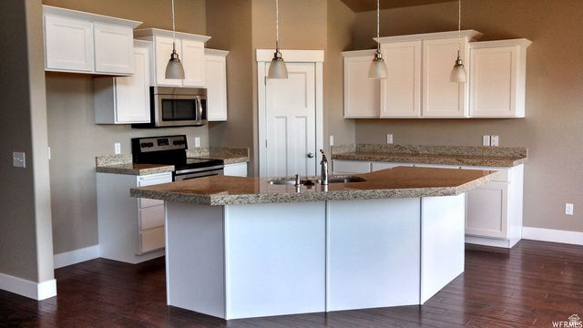 1354 W 7240 S, West Jordan, UT 84084