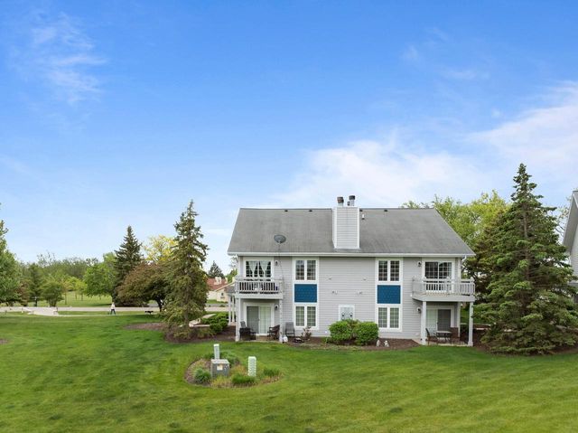 654 Geneva National AVENUE N #6-36, Lake Geneva, WI 53147