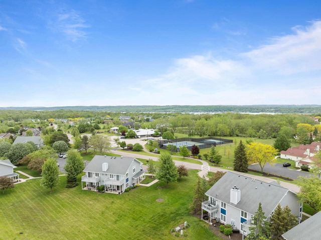 654 Geneva National AVENUE N #6-36, Lake Geneva, WI 53147