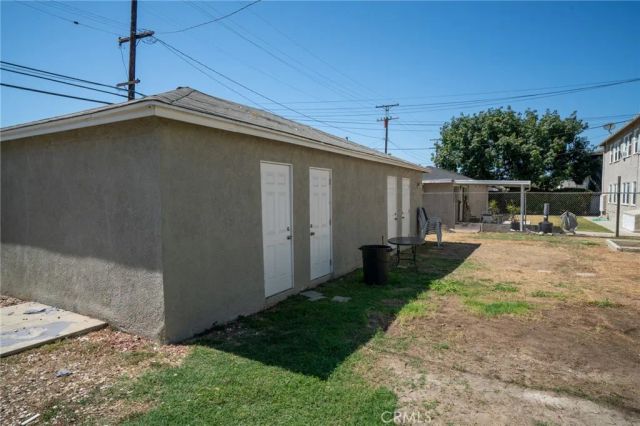 4445 Atlantic Avenue, Long Beach, CA 90807