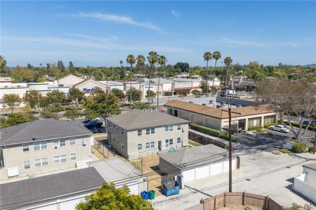 4445 Atlantic Avenue, Long Beach, CA 90807