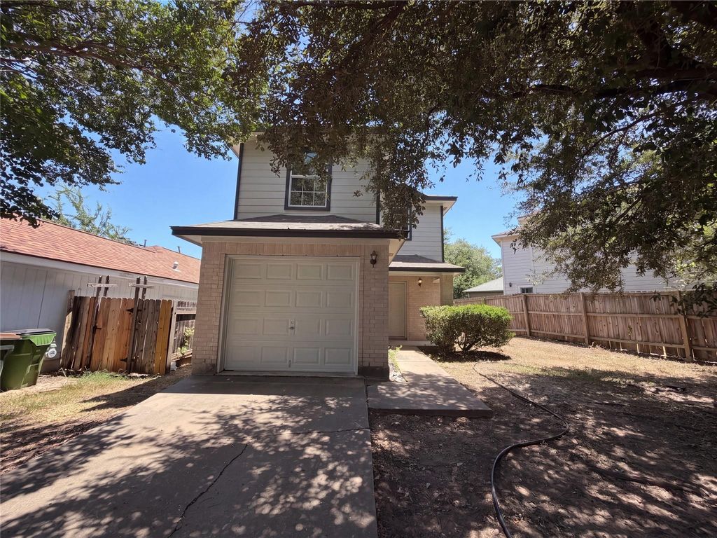 1555 Parkfield CIR, Round Rock, TX 78664