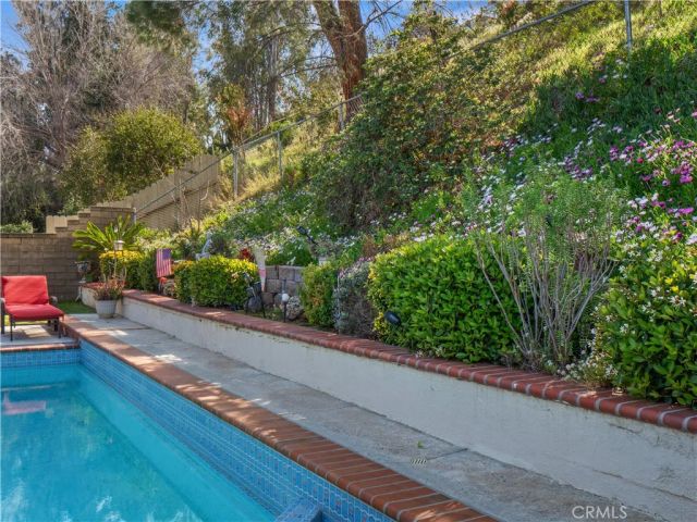 27015 Las Mananitas, Valencia, CA 91354