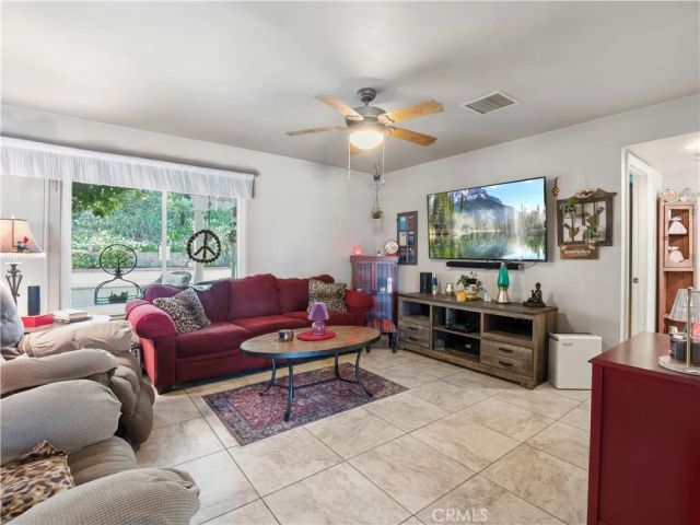 27015 Las Mananitas, Valencia, CA 91354
