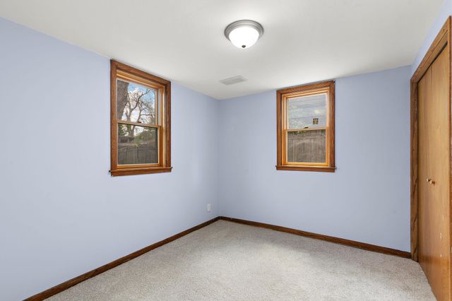 6924 Scott Avenue N, Brooklyn Center, MN 55429