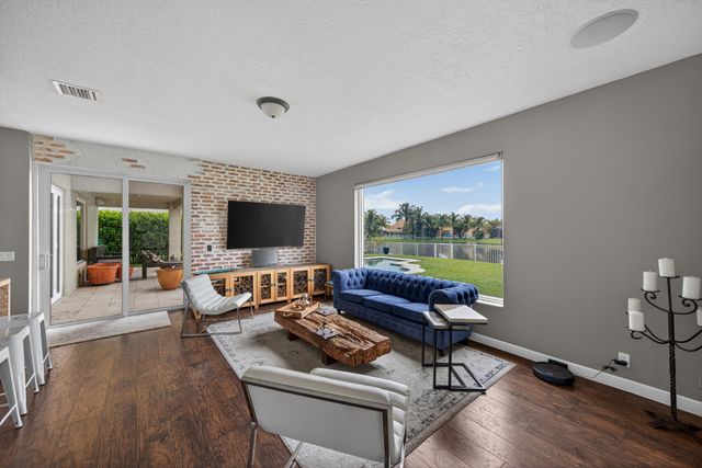 791 SW 191st Avenue, Pembroke Pines, FL 33029