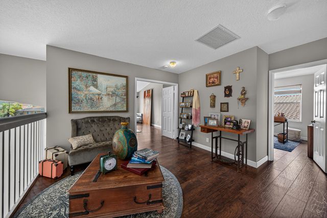 791 SW 191st Avenue, Pembroke Pines, FL 33029