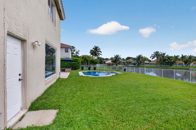 791 SW 191st Avenue, Pembroke Pines, FL 33029