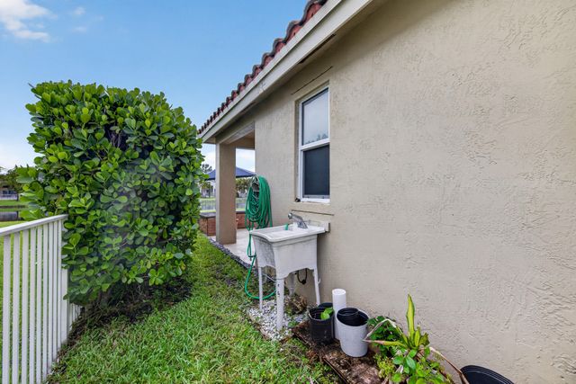 791 SW 191st Avenue, Pembroke Pines, FL 33029