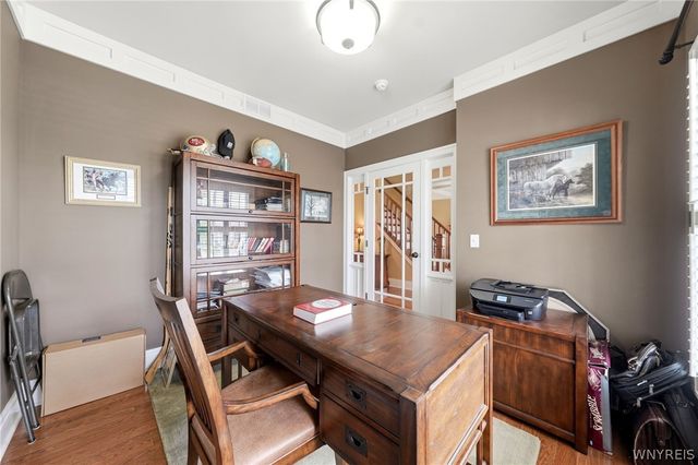 5 Parliament Lane, Lancaster, NY 14086
