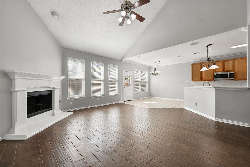 1102 Tanglewood Drive, Mansfield, TX 76063 — photo 5