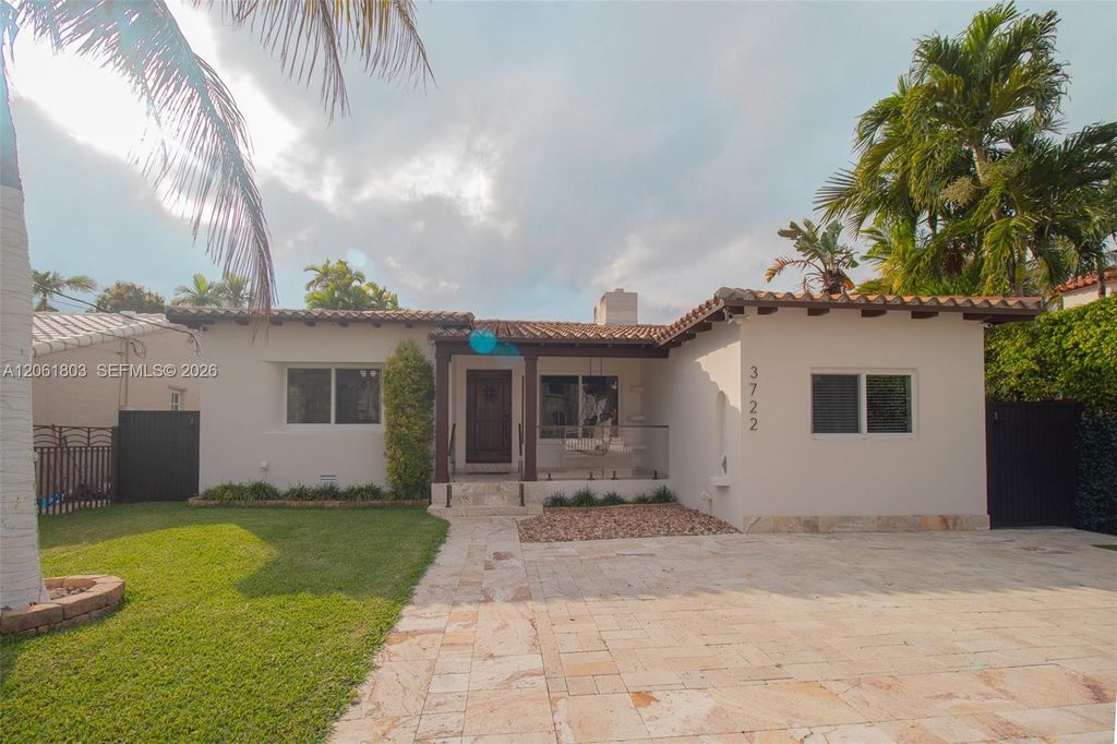 3722 Royal Palm Avenue, Miami Beach, FL 33140