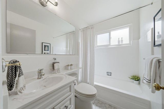 65 Olcese Court, Daly City, CA 94015