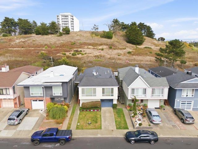 65 Olcese Court, Daly City, CA 94015