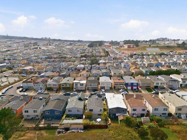 65 Olcese Court, Daly City, CA 94015