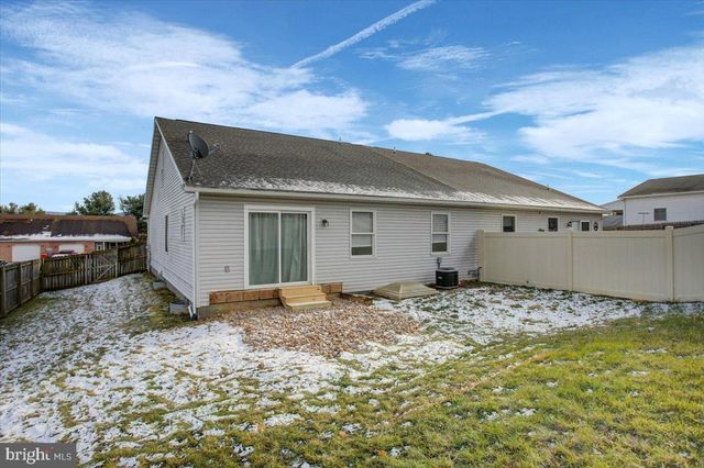 18 LARCH DRIVE, Shippensburg, PA 17257