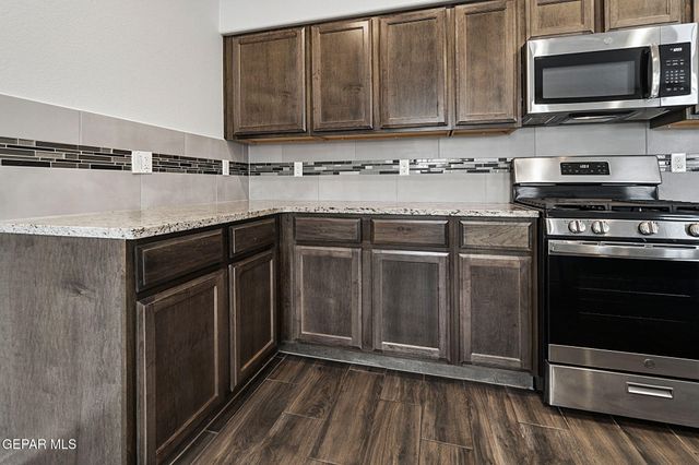 12249 DESERT VISTA Avenue, El Paso, TX 79938