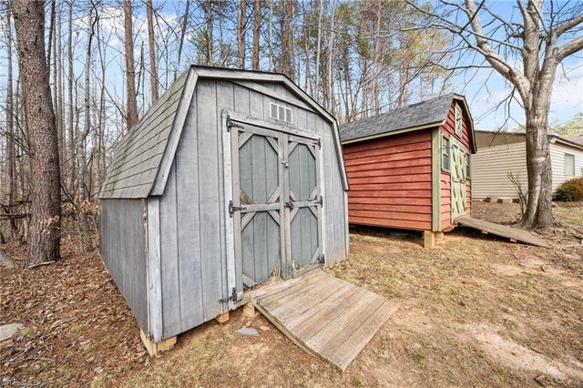 8826 Colgate Road, Stokesdale, NC 27357