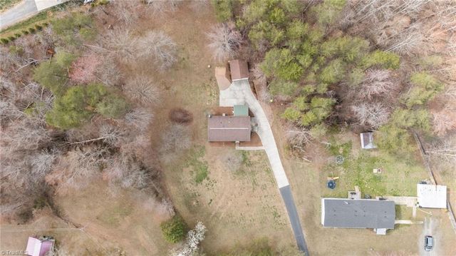8826 Colgate Road, Stokesdale, NC 27357