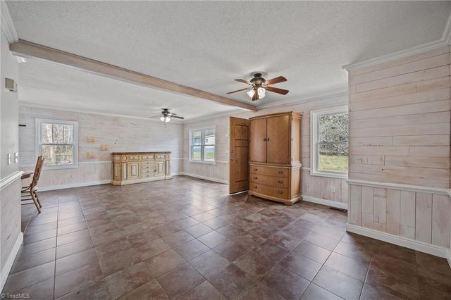 8826 Colgate Road, Stokesdale, NC 27357