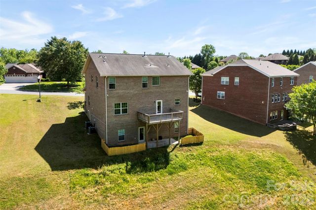 2548 Flintshire Lane, Gastonia, NC 28056