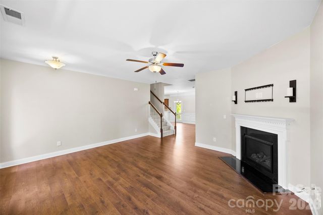 2548 Flintshire Lane, Gastonia, NC 28056
