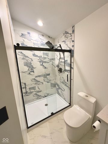 12515 Timber Creek Drive 9, Carmel, IN 46032