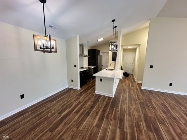 12515 Timber Creek Drive 9, Carmel, IN 46032