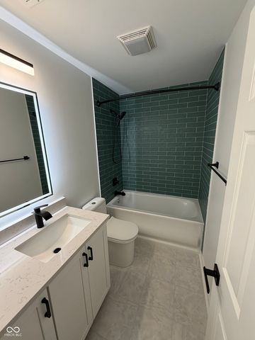 12515 Timber Creek Drive 9, Carmel, IN 46032